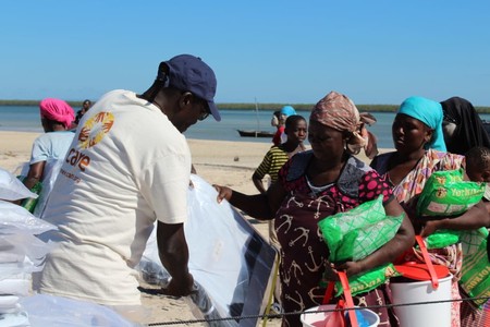 2019_ CARE relief aid distributions on Mozambique's Quirrimba Island